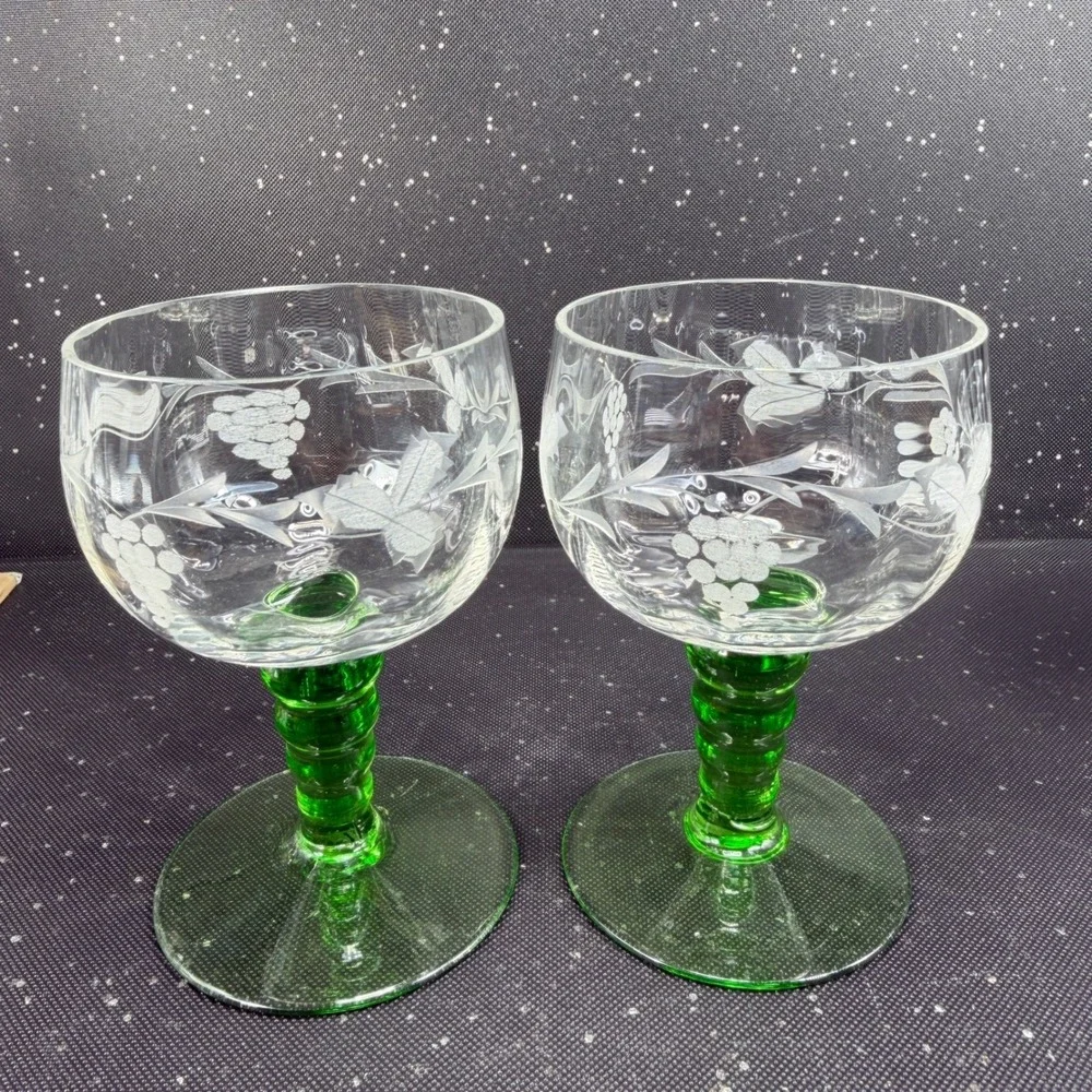 Vintage Roemer Etched Grape Wine Glasses Green Beehive Stem Set of 2 Cups VTG